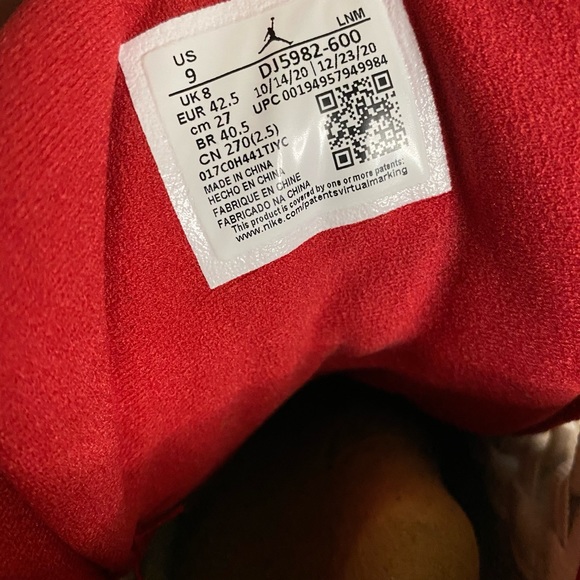 Jordan Retro 13s “Red Flints” Men’s 9 - Picture 9 of 14